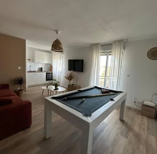 Romantique Room